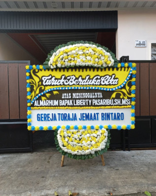 Papan Bunga Duka di Lengkong