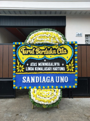 Papan Bunga Duka di Lengkong